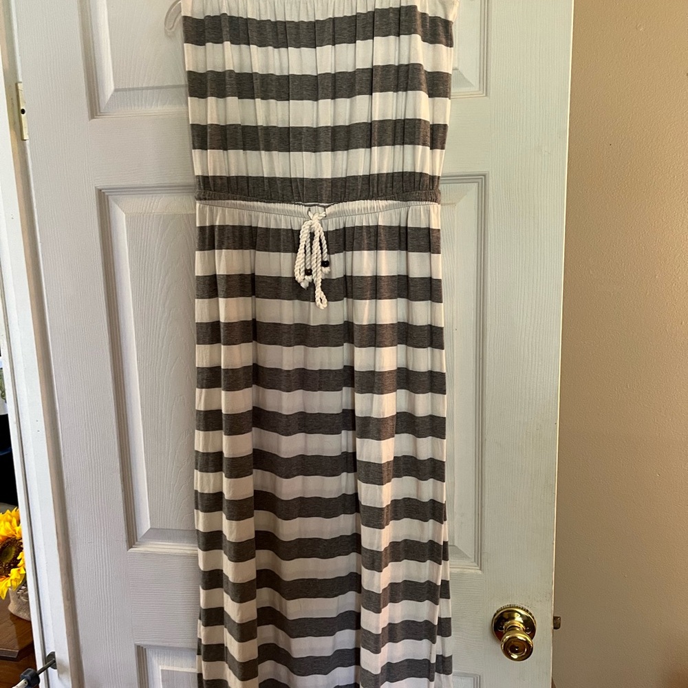 Grey and white dress